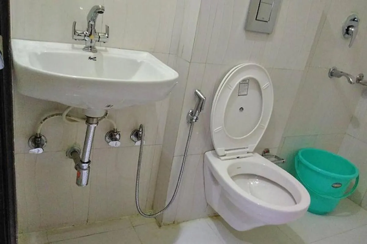Airport Hotel The Paramont New Delhi
