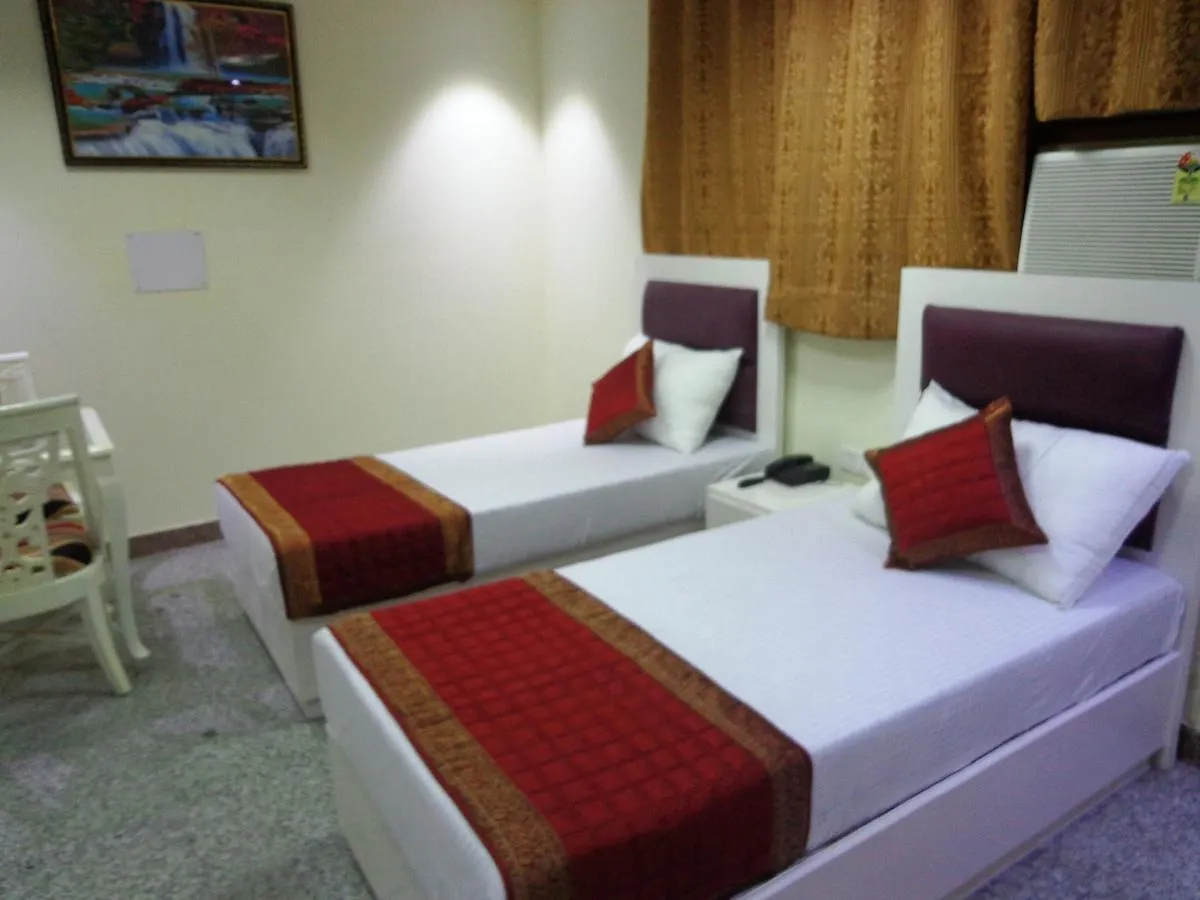 Airport Hotel The Paramont New Delhi